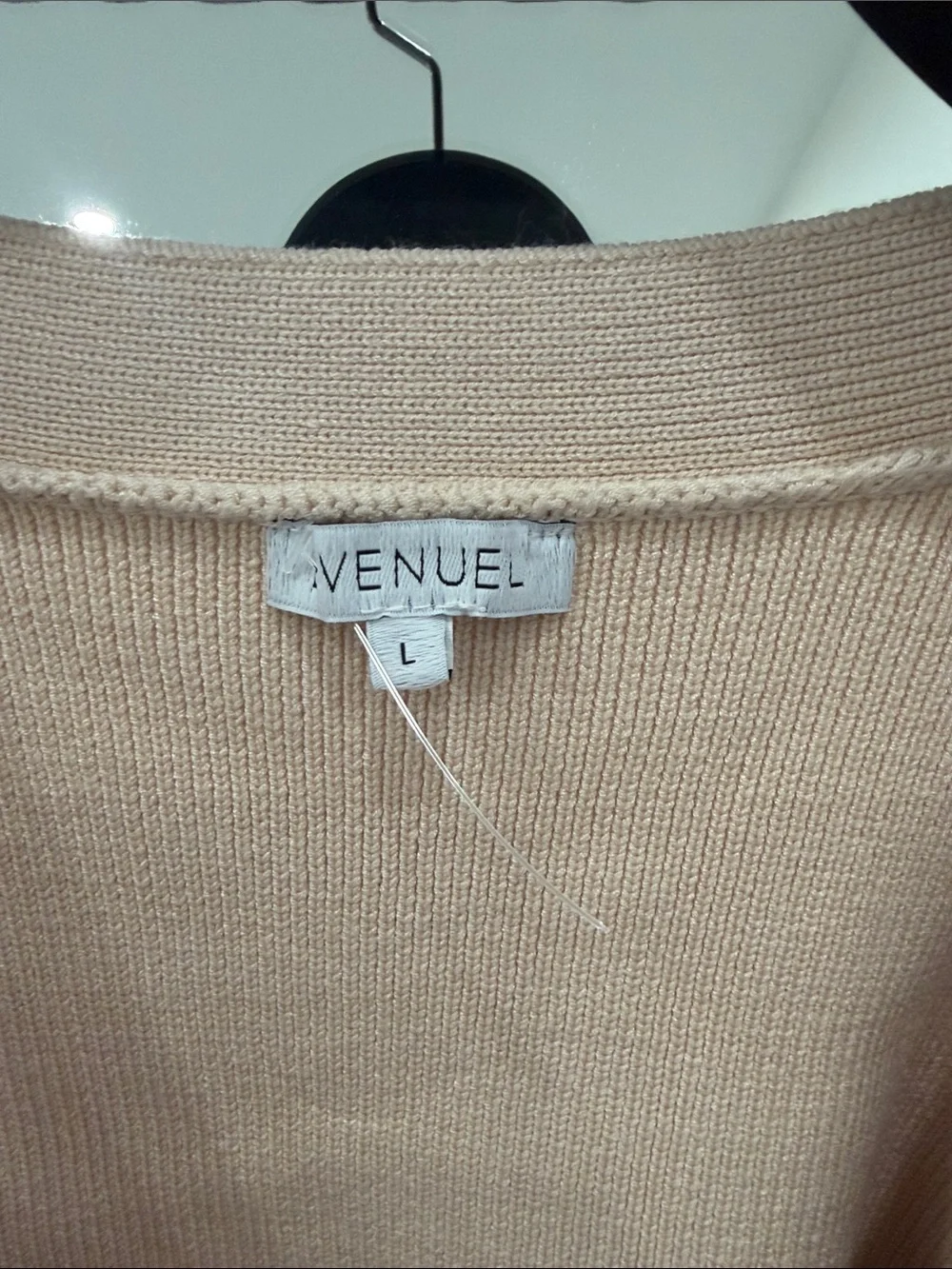 Single-Button V-Neck Cardigan in Beige